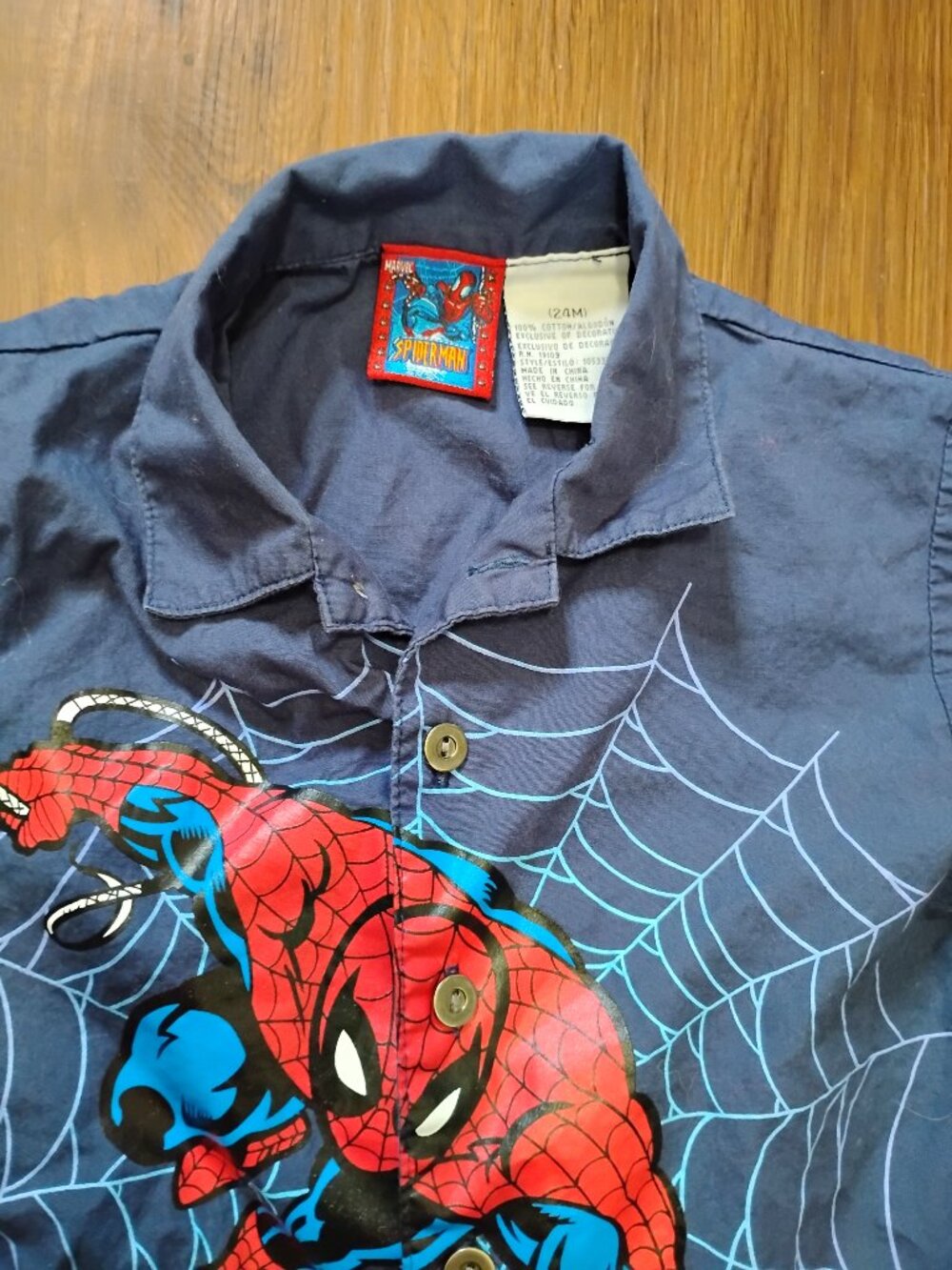 Vintage Y2K Marvel Spiderman Button Shirt 24M